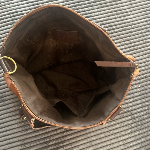 FOSSIL brown purse with darling flowers!!! - Picture 4 of 4